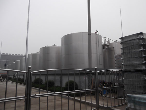 立式不銹鋼酒罐